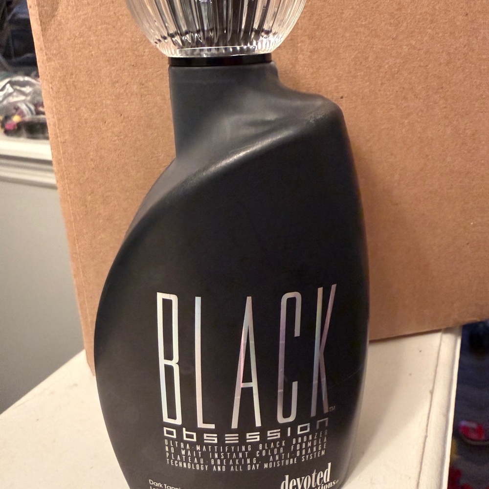BLACK Obsession - Picture 3 of 3